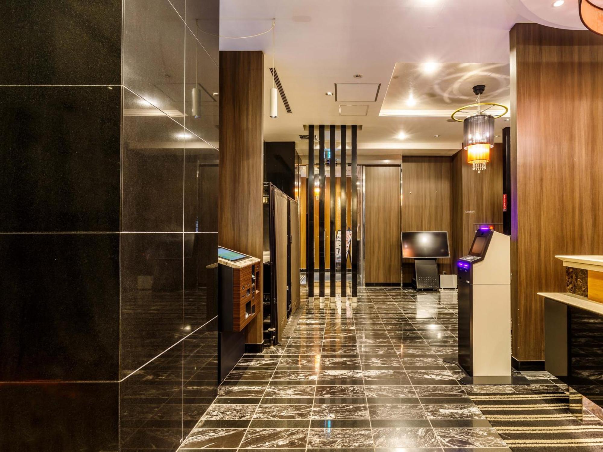 Apa Hotel Shibuya Dogenzakaue Токио Экстерьер фото